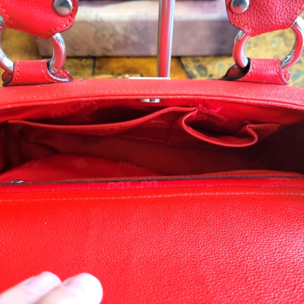 MCM Red Leather Women's Bag - Picture 7 of 8